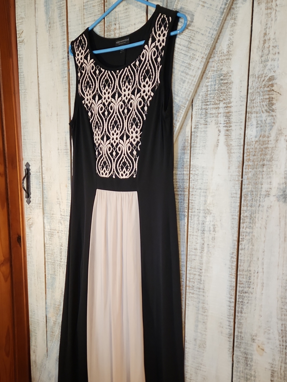 CONNECTED APPAREL SIZE 10 Sleeveless Black & Cream Embroidered LONG DRESS